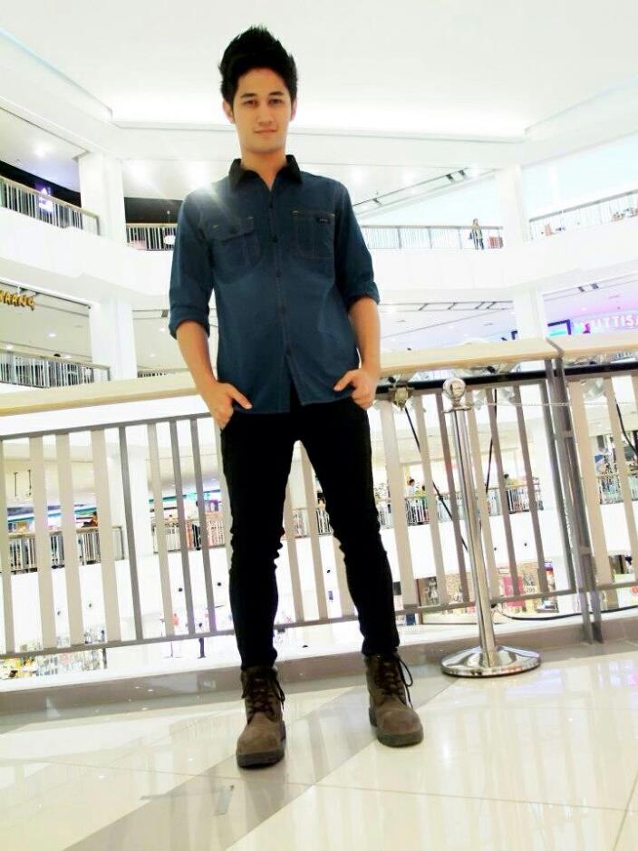 หนุ่มน่ารัก อ่ะ