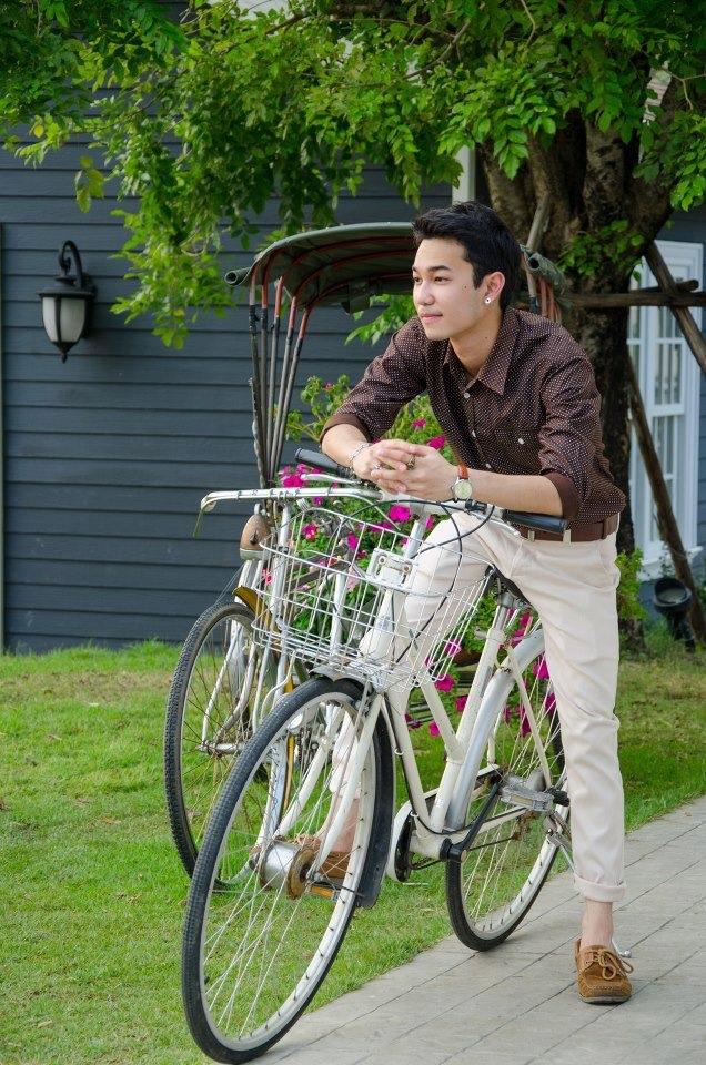 หนุ่มน่ารัก อ่ะ