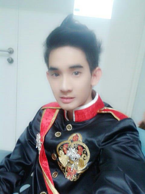 หนุ่มน่ารัก อ่ะ