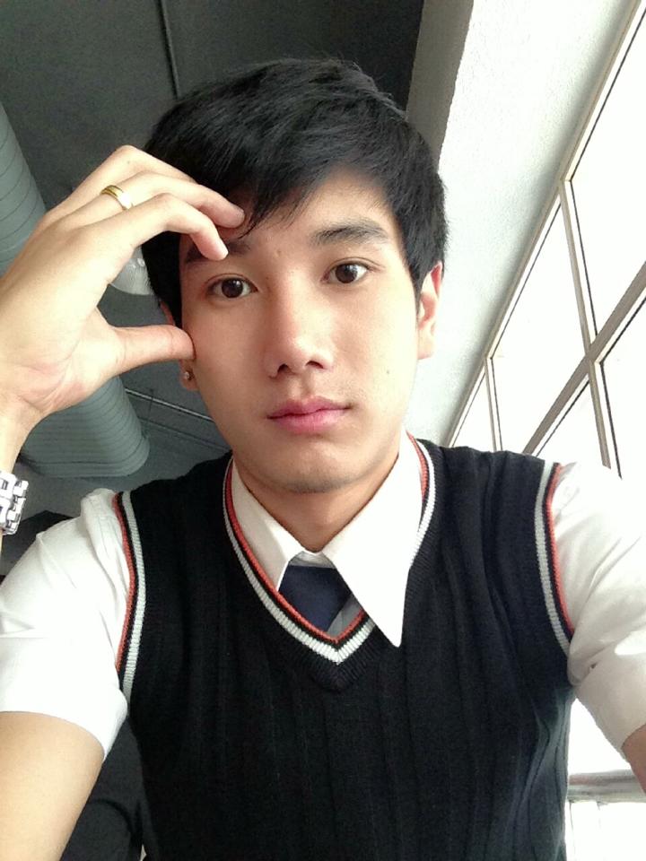 หนุ่มน่ารัก อ่ะ