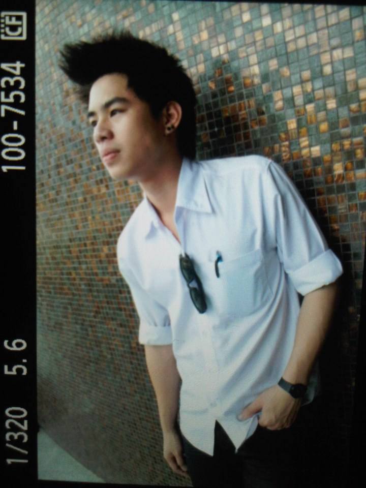 หนุ่มน่ารัก อ่ะ