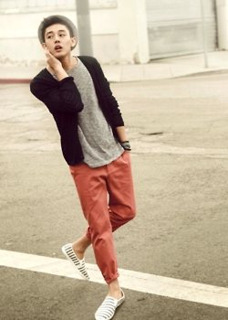 คนรักดาราหนุ่มหล่อ 010 - Yoo Ah In (유아인)