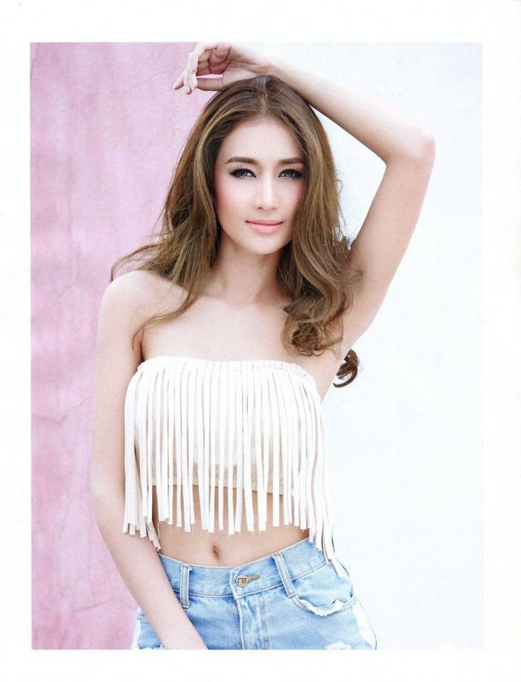 เนย-โชติกา @ IN LOVE vol.4 no.53 April 2013