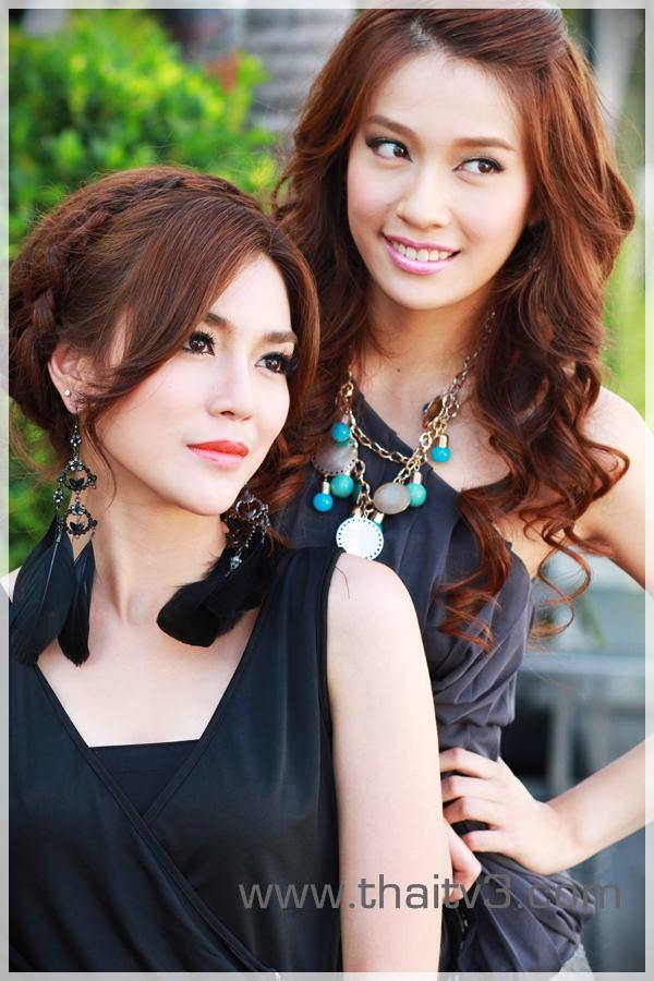 ผมเปียสุดเริ่ดของดารา