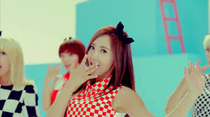 ยูอารา (Yooara) &ndash; Hello Venus  ชื่อ : ยูอารา (Yooara) ความสูง : 167cm น้ำหนัก : 47kg เกิดเมื่อ : 26