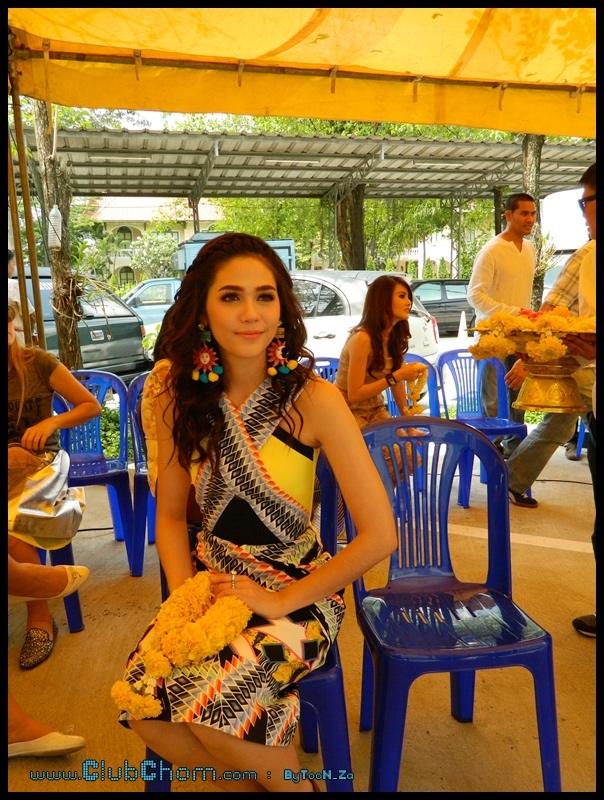 ชมพู อารยา บวงสรวงละคร :กลรักสตอว์เบอร์รี่:
