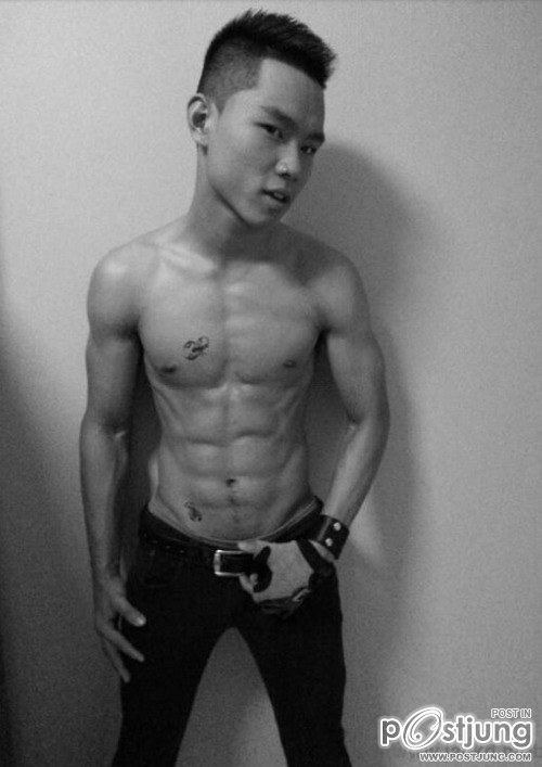 คนรักหนุ่มเซ็กซี่ 556