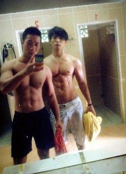 คนรักหนุ่มเซ็กซี่ 558