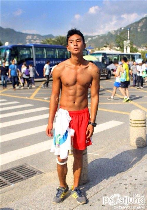 คนรักหนุ่มเซ็กซี่ 560