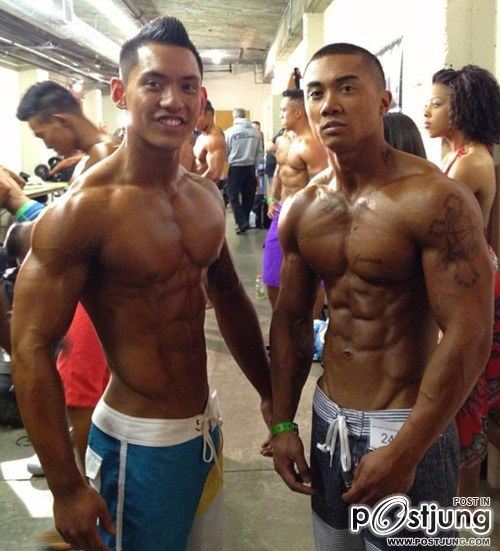 คนรักหนุ่มเซ็กซี่ 560