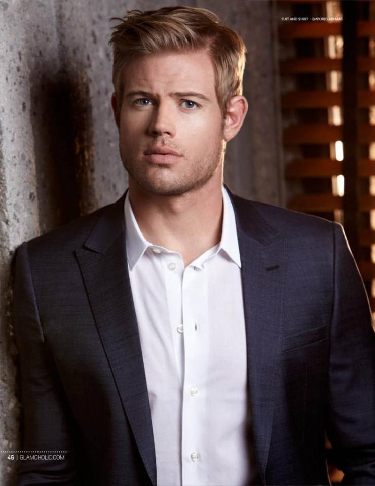 TREVOR DONOVAN 4 GLAMOHOLIC MAG