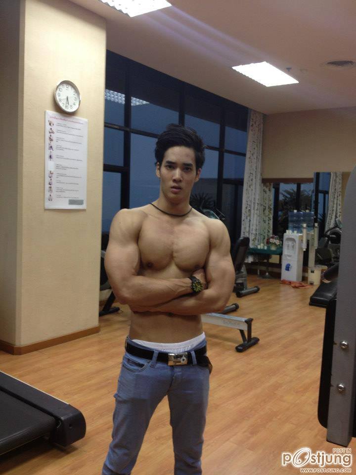 รวมพล ขนดาราไทย