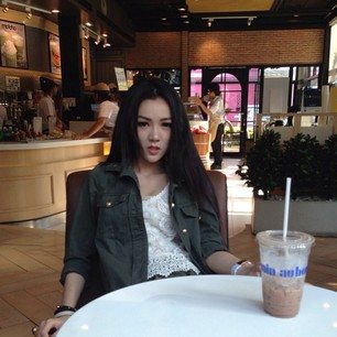 พลอย เดอะกิ๊ก สาวหน้าใส