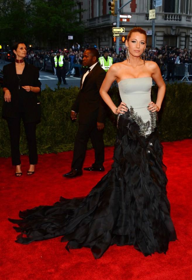 Blake Lively in Gucci Premi&egrave;re