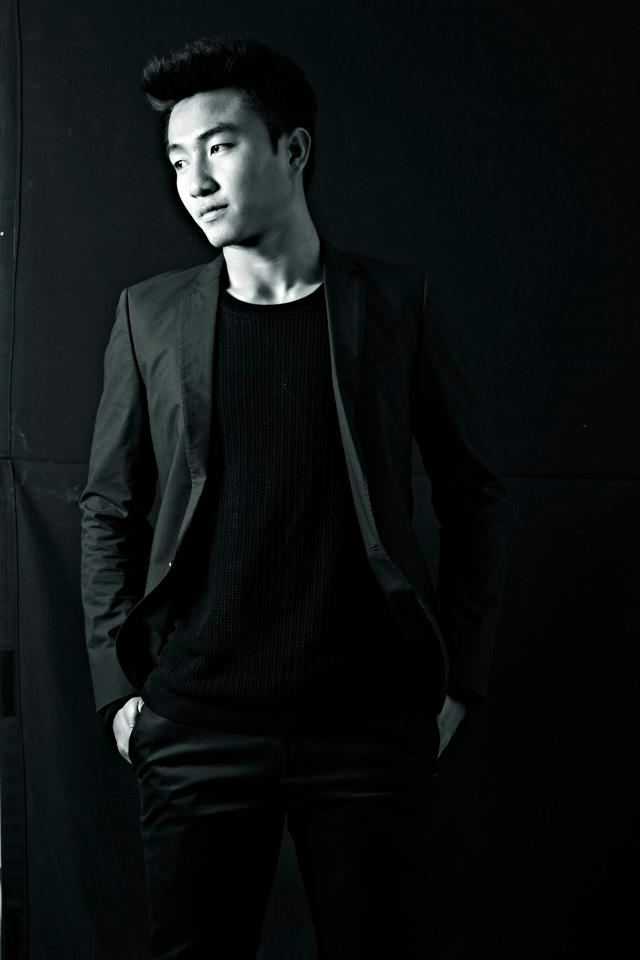 นักฟุตบอลทีมบุรีรัมย์ ยูไนเต็ด @ Lips vol.14 no.20 April 2013