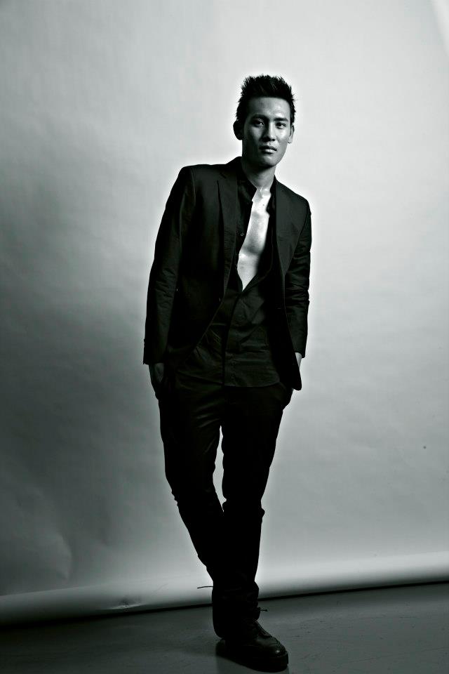นักฟุตบอลทีมบุรีรัมย์ ยูไนเต็ด @ Lips vol.14 no.20 April 2013