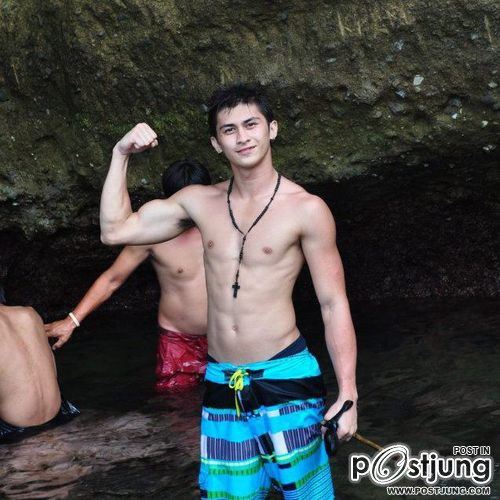 ถอดโชว์เรือนร่าง 243
