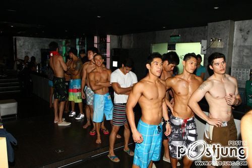 ถอดโชว์เรือนร่าง 245