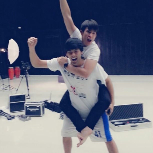 บอม ธนิน