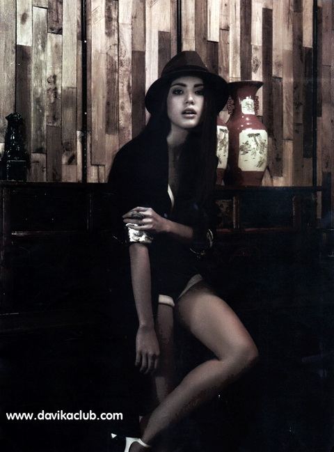 MAI ! (DAVIKAH HOORNE)