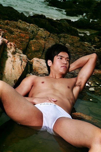 พ่อหนุ่ม หุ่นฟิน 61 !!