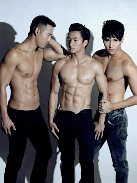 พ่อหนุ่ม หุ่นฟิน 66 !!