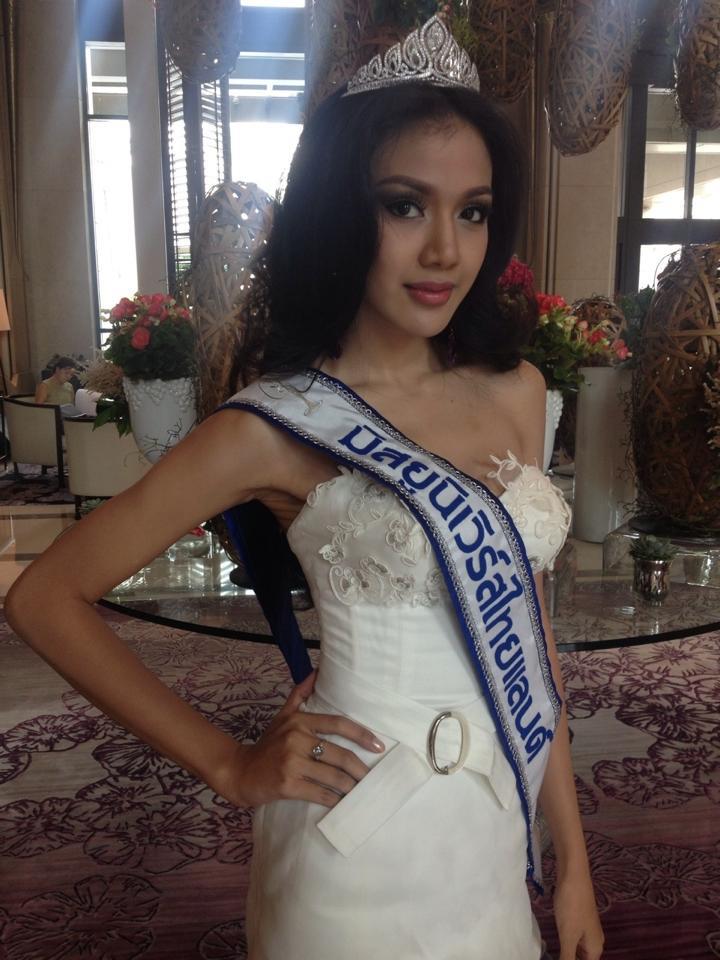 ภาระกิจทีม มิสยูนิเวิร์สไทยแลนด์ 2013
