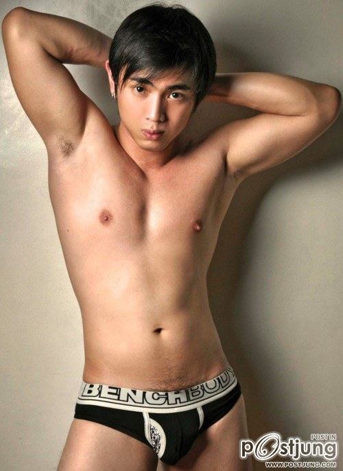 ถอดโชว์เรือนร่าง 250