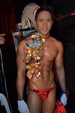 ถอดโชว์เรือนร่าง 251