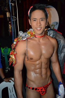 ถอดโชว์เรือนร่าง 251