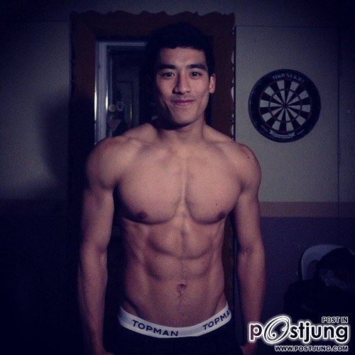ถอดโชว์เรือนร่าง 252