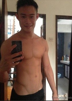 ถอดโชว์เรือนร่าง 253