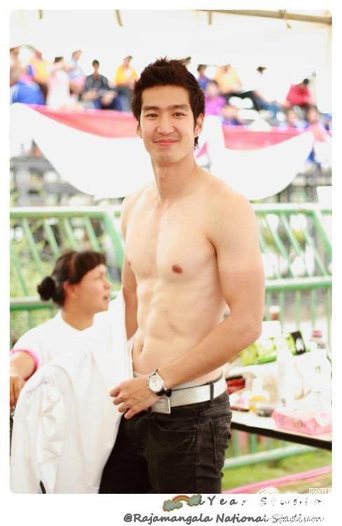 ถอดโชว์เรือนร่าง 253