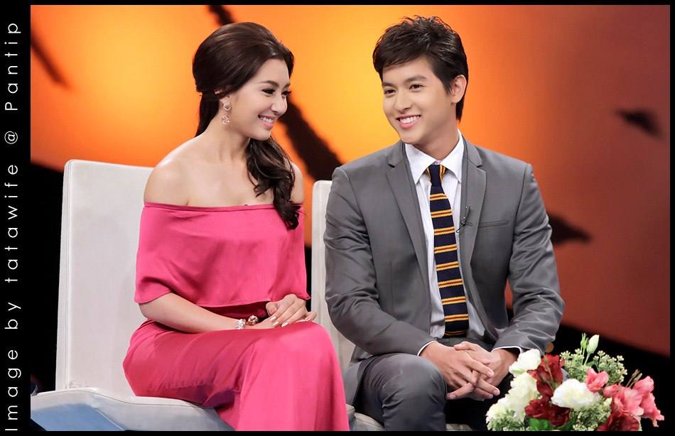 เจมส์ จิรายุ & เบลล่า ราณี @ รายการ Tonight Show 13-5-56