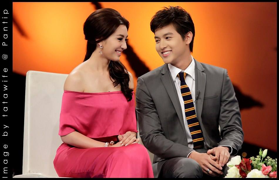 เจมส์ จิรายุ & เบลล่า ราณี @ รายการ Tonight Show 13-5-56