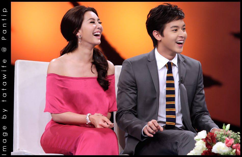 เจมส์ จิรายุ & เบลล่า ราณี @ รายการ Tonight Show 13-5-56