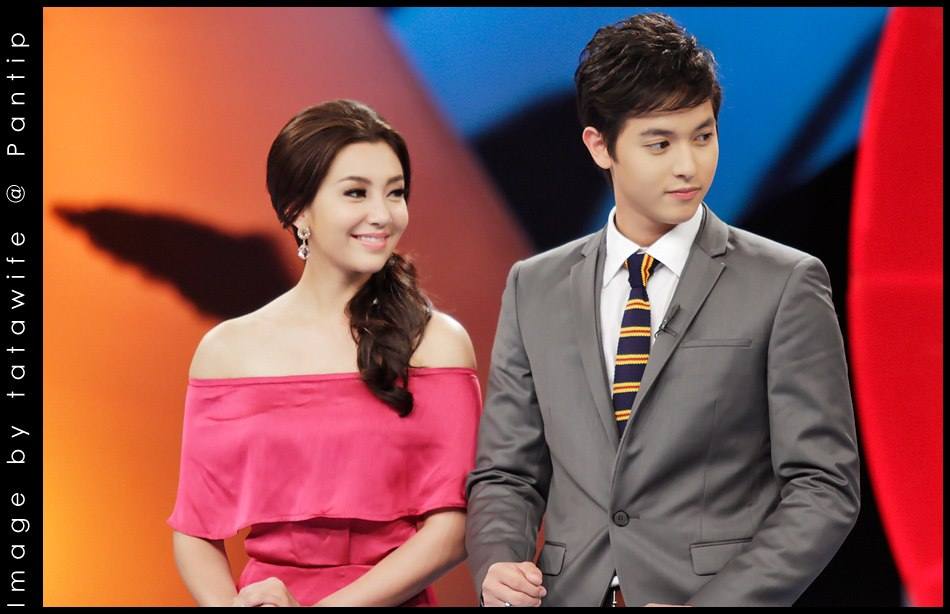 เจมส์ จิรายุ & เบลล่า ราณี @ รายการ Tonight Show 13-5-56