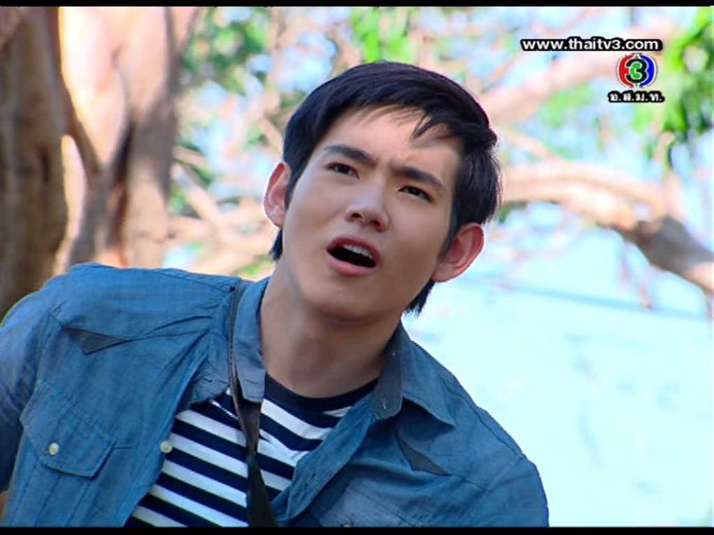 // ใส เอาะ //