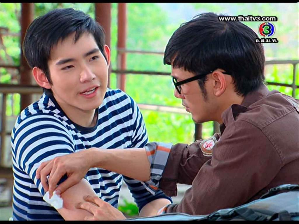 // ใส เอาะ //
