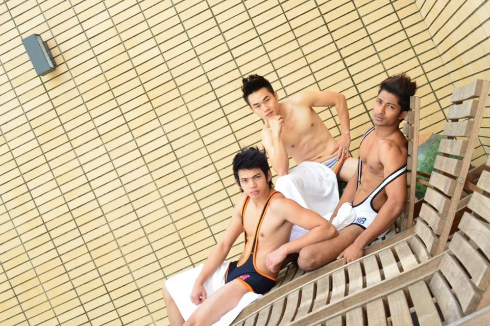 Photoshoot men album 518