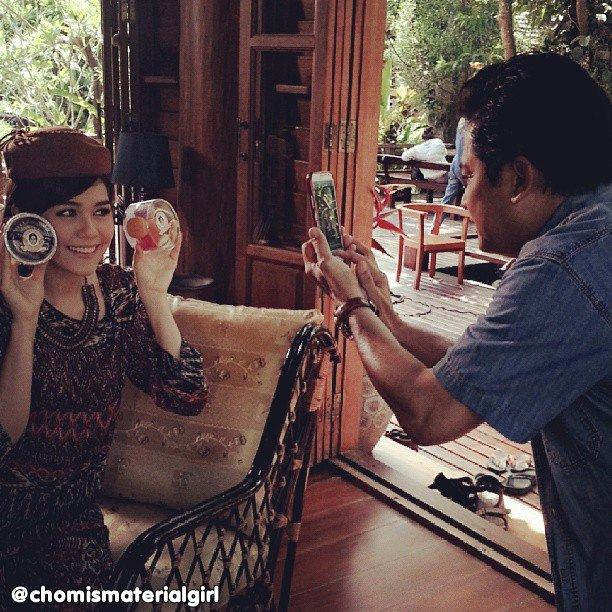 ชมพู่ อารยา กับภาพน่ารักใน Instagram