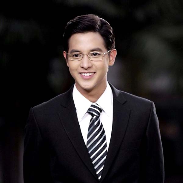 เจมส์ จิรายุ ฉายแววหล่อแต่เด็ก ชมภาพย้อนวันวาน ในวัยละอ่อน