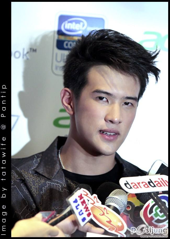 ซูมๆเจมส์ มาร์ ใสวิ๊งค์ๆปากน่าจุ๊บ
