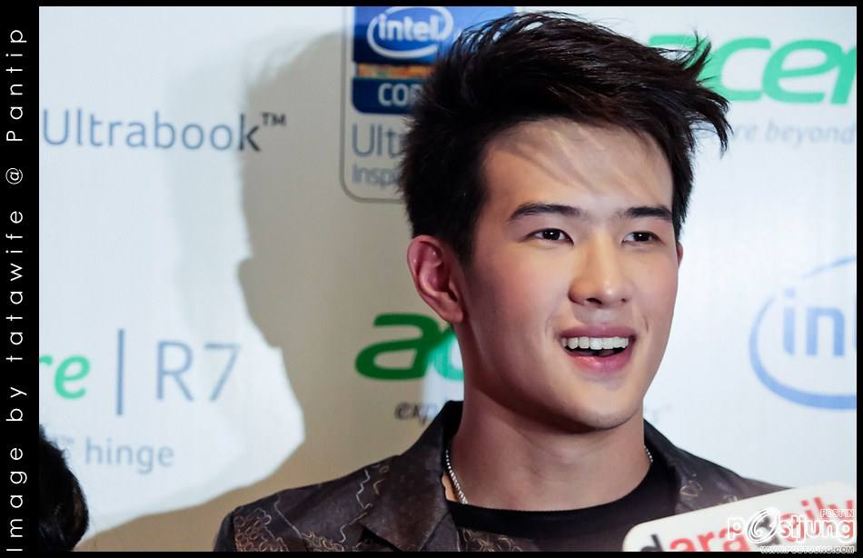 ซูมๆเจมส์ มาร์ ใสวิ๊งค์ๆปากน่าจุ๊บ