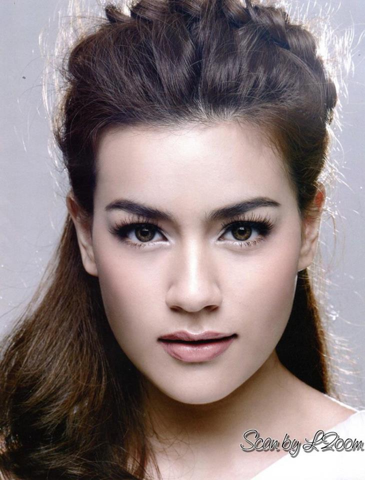 ดาราหน้าสวยของวงการ