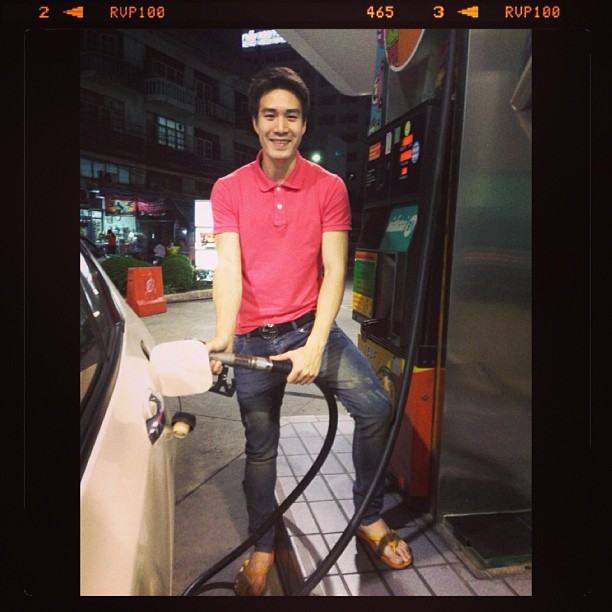 ซัน ประชากร ปิยะสกุลแก้ว หล่อ ตี๋ ใส โดนใจสาว