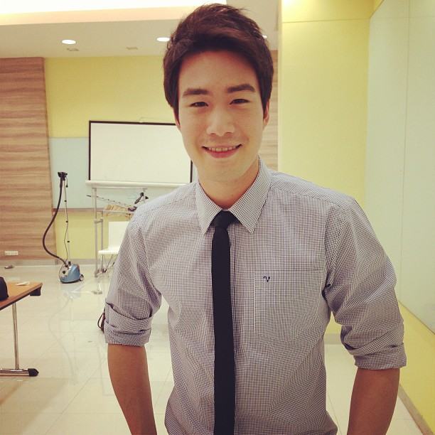 ซัน ประชากร ปิยะสกุลแก้ว หล่อ ตี๋ ใส โดนใจสาว
