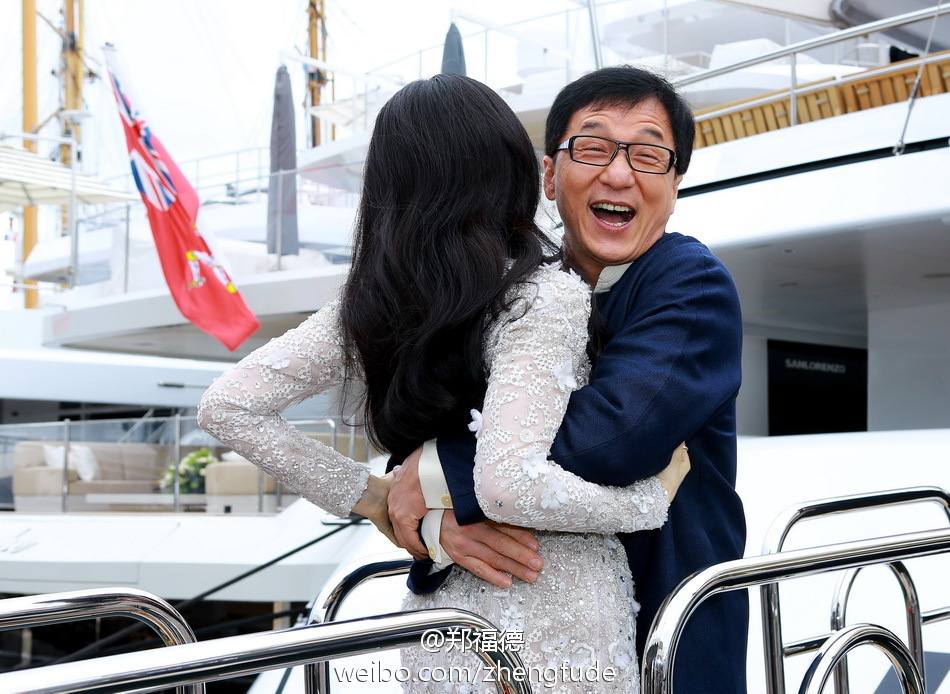 แม่นาง"ฟ่านปิงปิง" & แจ็คกี้ ชาน สองซุปเปอร์สตาร์แดนมังกร ในเมืองคานส์ !!
