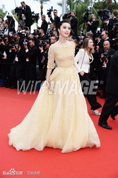 แม่นาง"ฟ่านปิงปิง" ชุดสีเหลืองอ่อน วันที่สองของเทศกาลหนังเมืองคานส์ !!