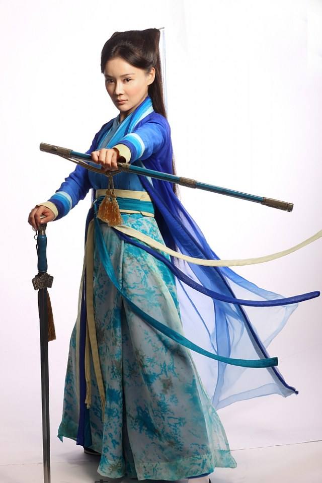 หยวนซานซาน แต่ง cosplay 袁姗姗邀你玩转 37wan.com